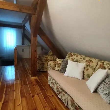 Dom Zawiadowcy Budry