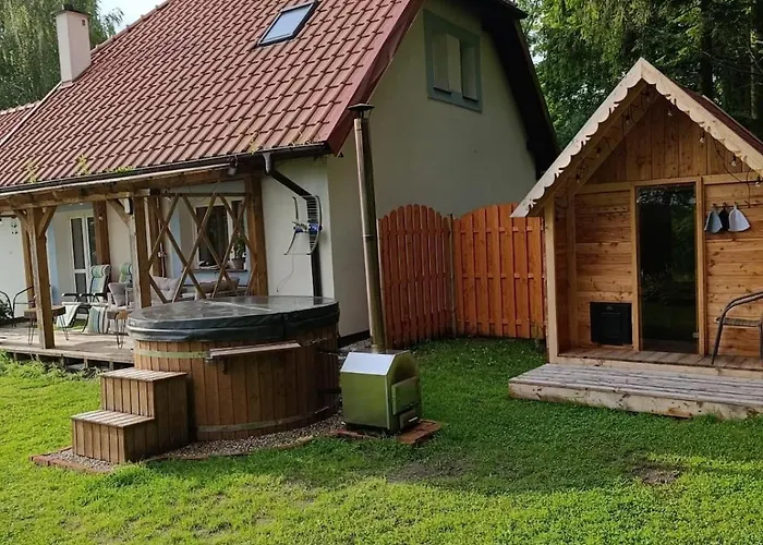 Dom Zawiadowcy * Budry