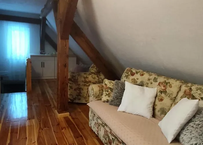 Dom Zawiadowcy Budry